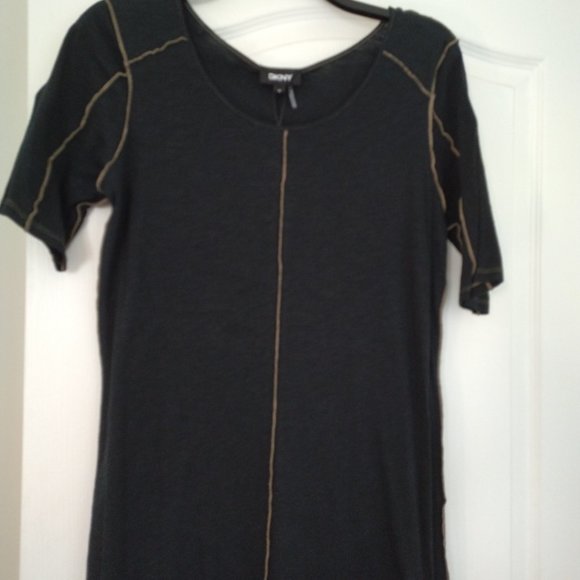 DKNY BLACK T-SHIRT MAXI DRESS WITH CONTRAST STITCH DETAIL - Picture 3 of 5
